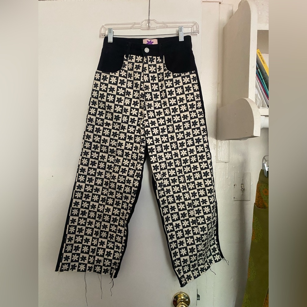Lisa Says Gah Daisy Checkered Robyn Jean